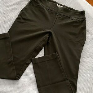 Charter Club Dark Olive Chinos Cambridge Slim fit size 8